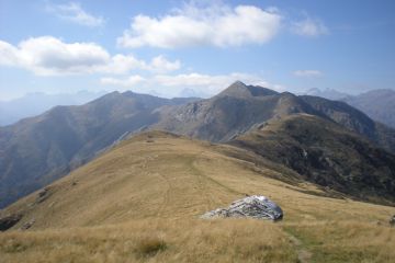 Panorama sul versante delle Valli di Lanzo, Corio(TO).
